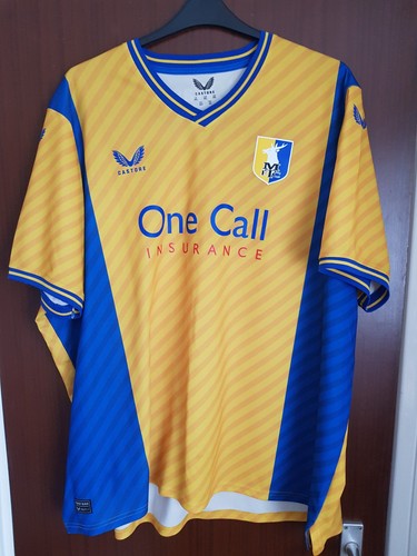 Mansfield town football - mansfield,