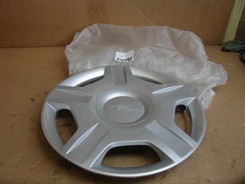 1140169 steel wheel centre hub - wheel,