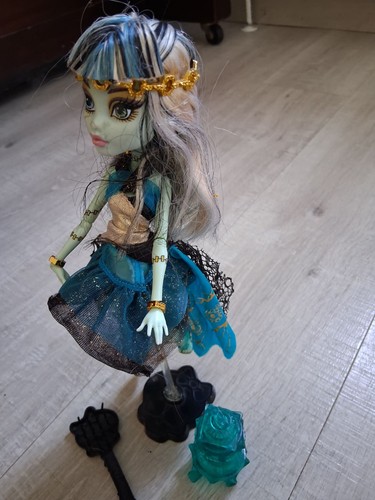 Monster high frankie - high,