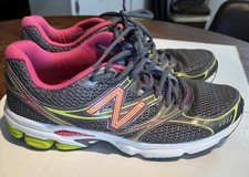 New Balance 670v2 Women’s