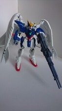 GUNDAM WING ZERO CUSTOM EW 1/100 HG HIGH GRADE MODEL KIT FIGURE
