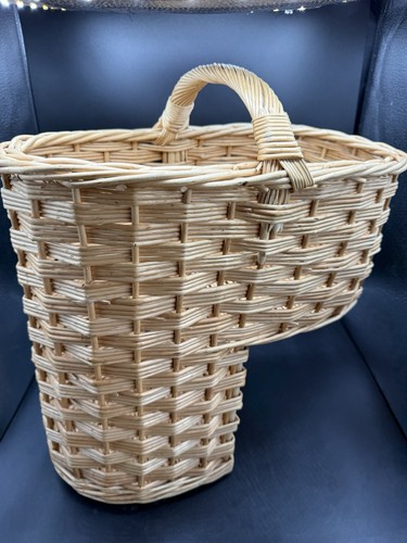 Beige wicker straw large - wicker,