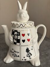 Alice in Wonderland - Large Teapot 