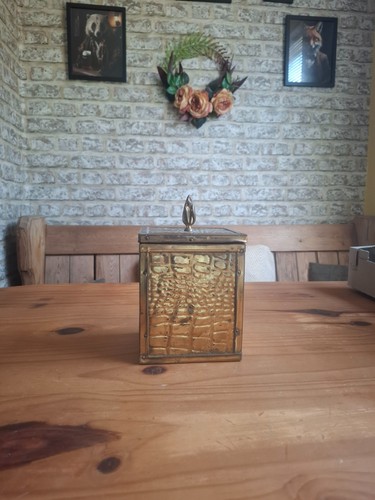 Antique arts and crafts - antique,