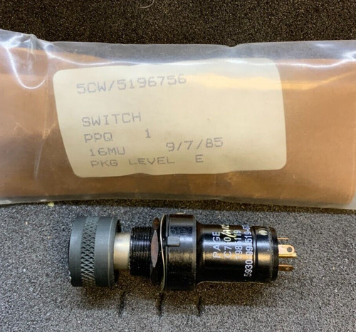 Aircraft push switch - aircraft,