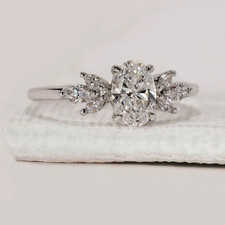 Oval Cut 0.80 Carat Lab Grown