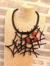 Black Red Criss Cross Geo