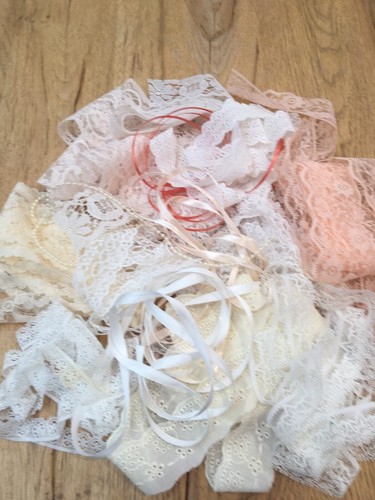 Vintage peach cream or - &,