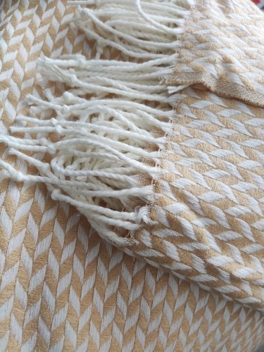 Laura ashley yellow arya - laura,