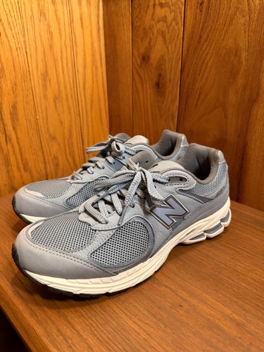 Size new balance 2002r - 10,