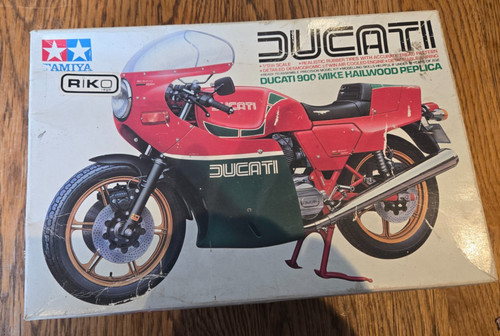 Tamiya ducati 900 mike - tamiya,