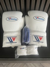 Winning 14oz lace up gloves