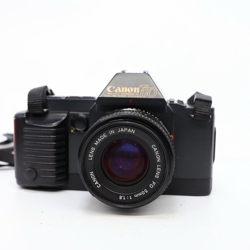 Canon t70 35mm slr - camera, with