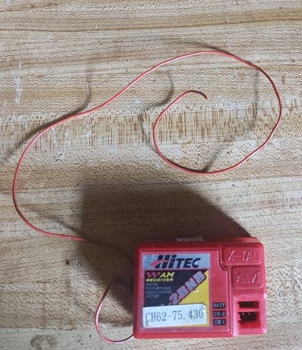 Hitec 2rnb 27mhz am - am, 2