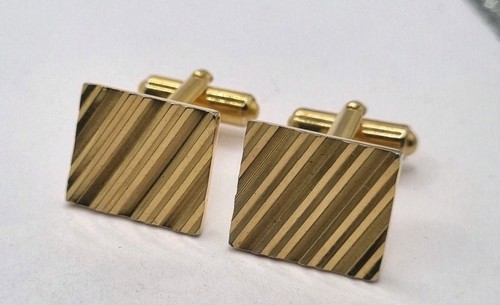 Pair vintage quality gold - pair, of