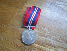 WORLD WAR 2 " THE 1939-1945 WAR MEDAL " WITH RIBBON  - GEORGE VI CROWN