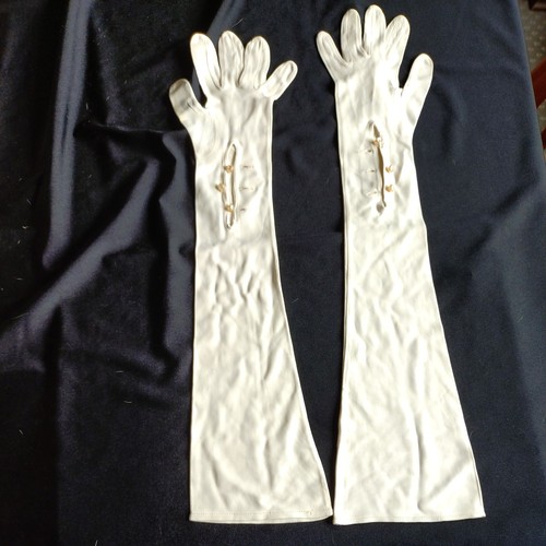 Vintage white nylon 22 - ,