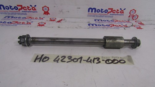 Rear wheel axle - honda, n