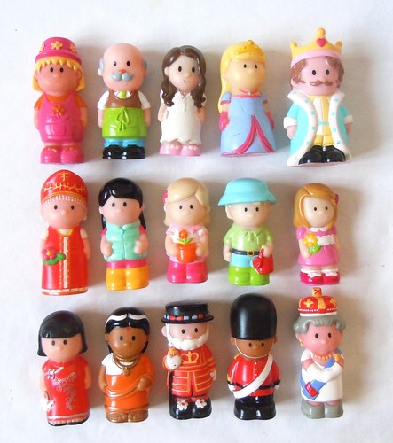 Elc happyland figures 15 - elc,