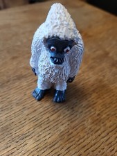 Rare Yeti Zombie 2” Figure PLANTS vs ZOMBIES White