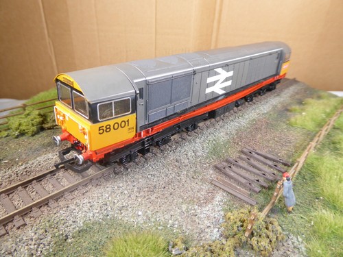 Hornby gauge class 58 - ,