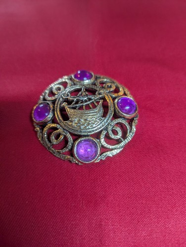 Celtic design brooch - design,