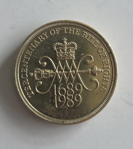 1989 two pound coin - 1989, £2