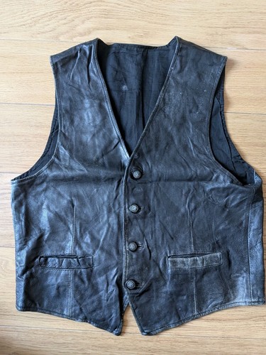 Black leather waistcoat lion - black,