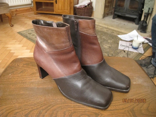 Vintage leather ankle boots - , by