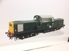 Heljan 1727 OO Gauge Class 17 D8539 BR Green Full Yellow Ends