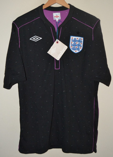Bnwt england 2010 - bnwt, umbro