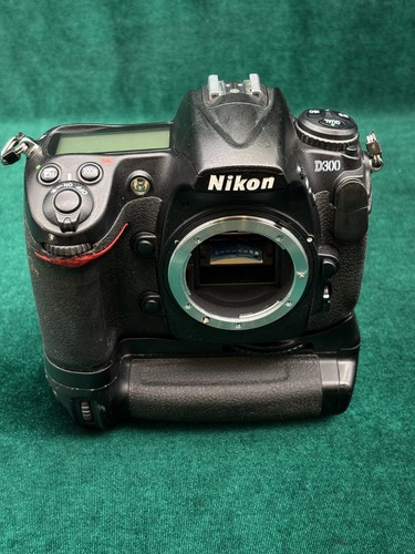 Nikon d300 3mp digital slr - nikon,