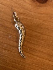 9ct Yellow Gold Horn of Life charm Marked 375 tested for 9ct gold