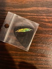 Tom Scholtz- Boston: guitar pick w/ inscribed printed signature 
