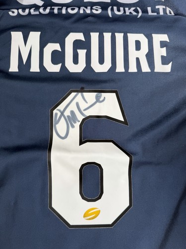 Match worn and signed leeds - worn,
