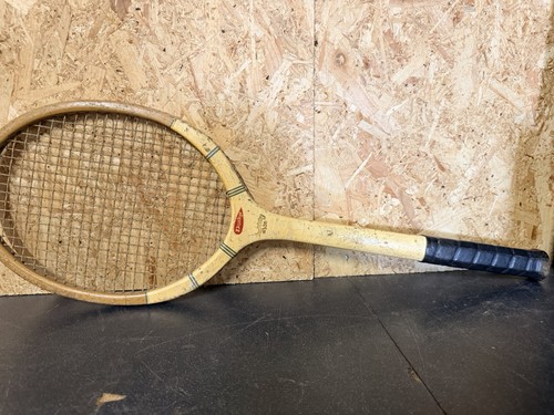 Vintage dunlop pioneer wooden - vintage,