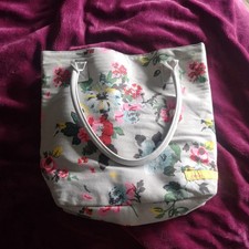 JOULES GREY FLORAL SHOPPING/BEACH TOTE BAG IN VGC