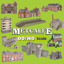 Gauge metcalfe model - oo,