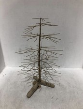 NKUKU CHARIDA WIRE TREE