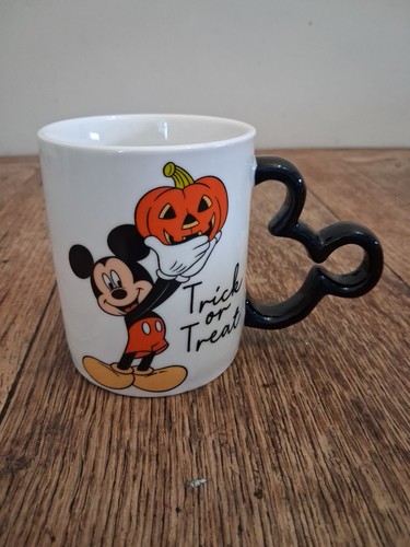 Disney mickey mouse trick - mouse,