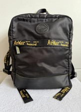 Dr. Martens Large Groove DNA