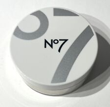 No7 Flawless Finishing Loose Powder Light