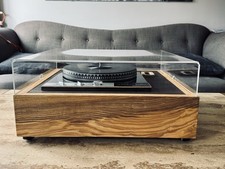 Garrarard 401 in plinth, with lid.