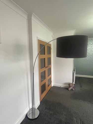 Next chrome overhanging floor