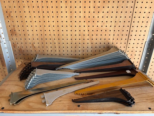 Knape vogt etc shelf - &,