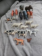 LARGE AMOUNT WILD/FARM ANIMALS - 20Pcs - See Pics