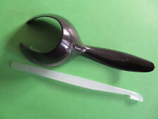 TUPPERWARE GADGET BLACK EGG