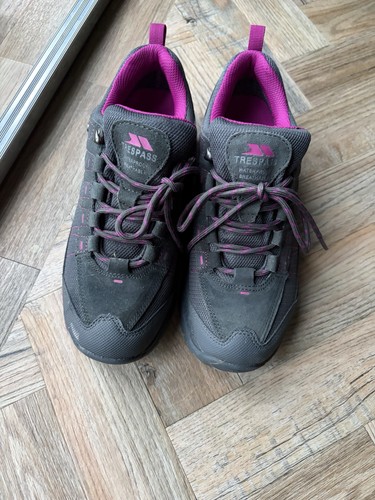 Trespass grey and - and, pink