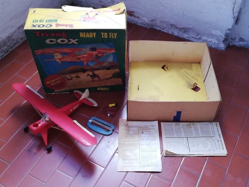 Cox tri ang frog - tri-ang, super