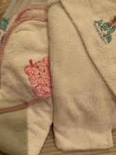 Babys hooded towels x2